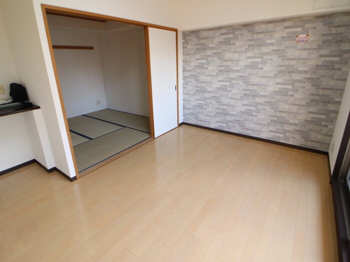 物件内観写真14　(居室)