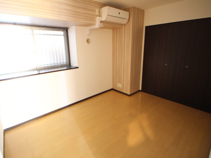 物件内観写真16　(居室)