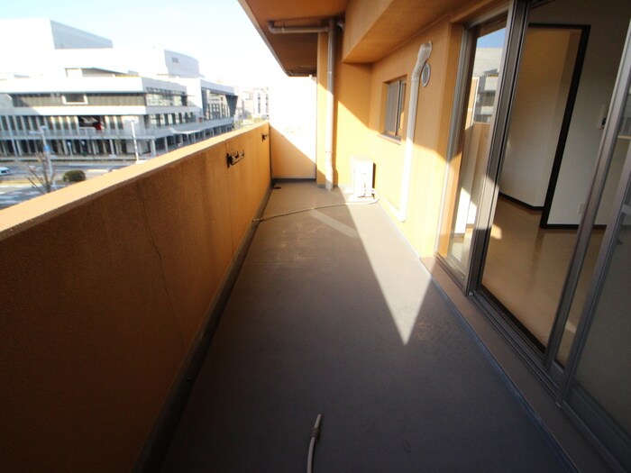 物件内観写真18　(ベランダ・バルコニー)