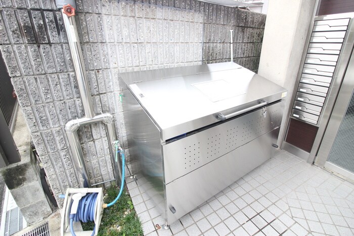 物件外観写真2　(建物設備)