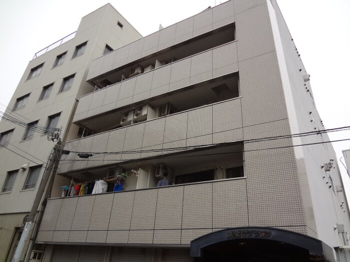 物件外観写真6　(駐車場)