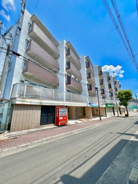 物件外観写真2　(外観写真)