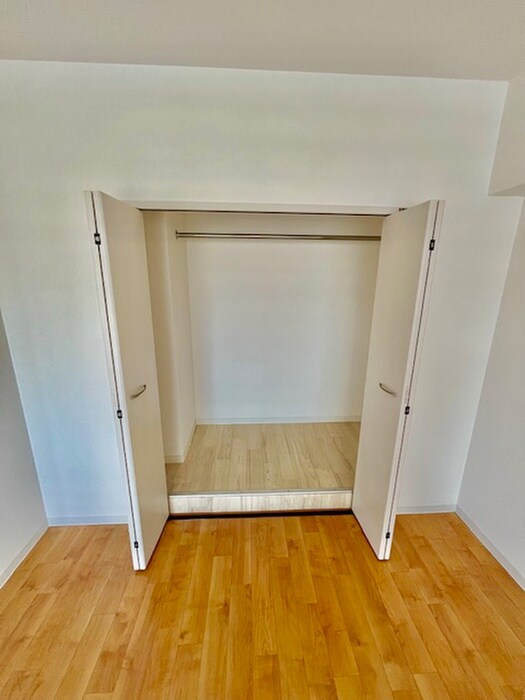 物件内観写真16　(収納)