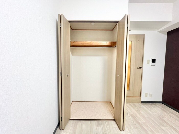 物件内観写真16　(収納)