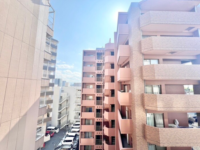 物件内観写真22　(室内からの展望)