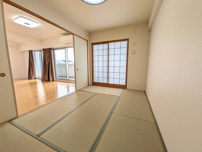 物件内観写真12　(居室)