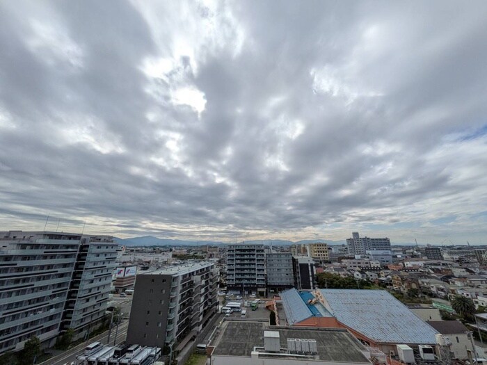 物件内観写真22　(室内からの展望)