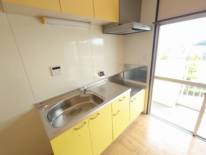 物件内観写真8　(キッチン)