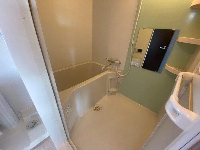 物件内観写真13　(バス／シャワールーム等)