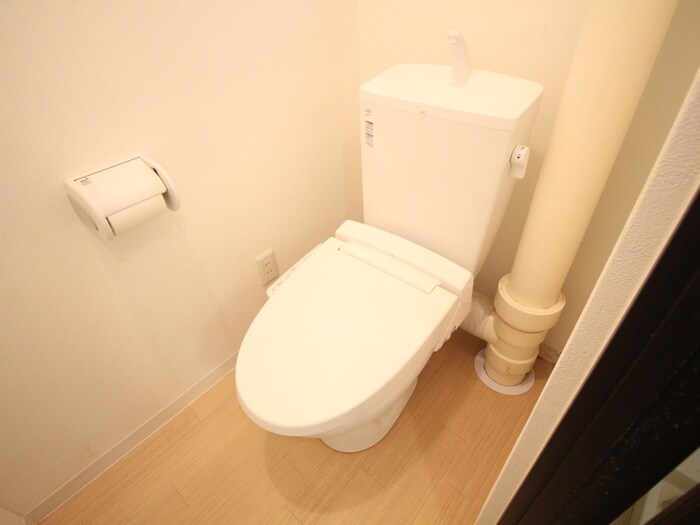 物件内観写真13　(トイレ)