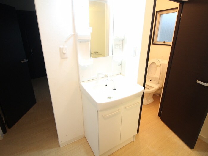 物件内観写真14　(洗面)