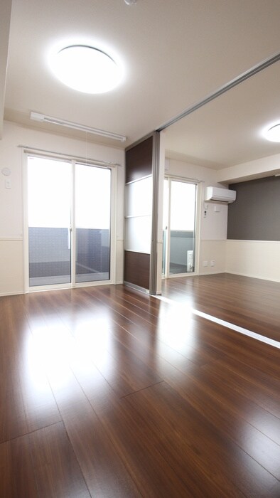 物件内観写真12　(居室)