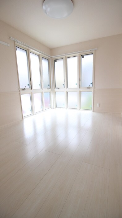 物件内観写真21　(居室)