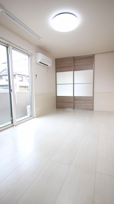 物件内観写真22　(居室)