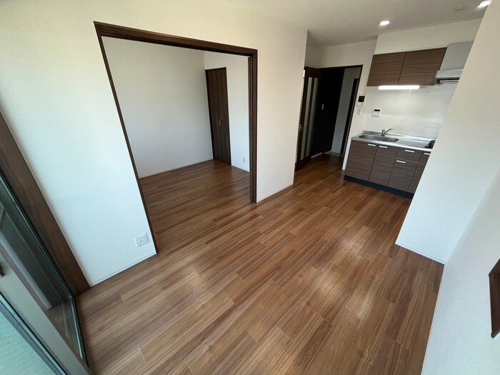 物件内観写真8　(居室)