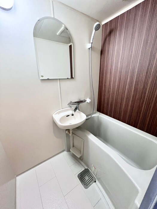 物件内観写真12　(バス／シャワールーム等)