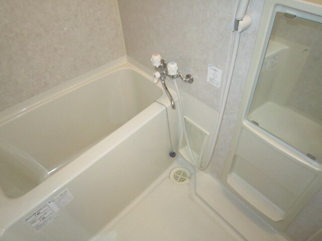 物件内観写真9　(バス／シャワールーム等)