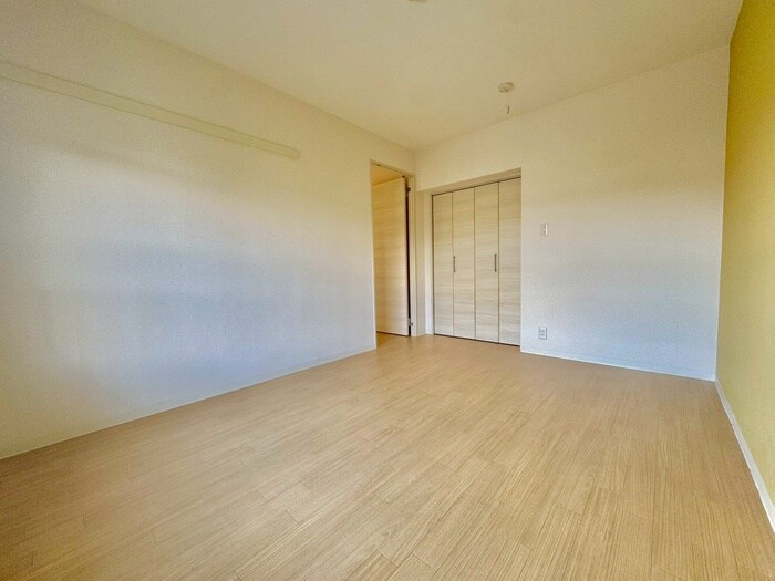 物件内観写真22　(居室)