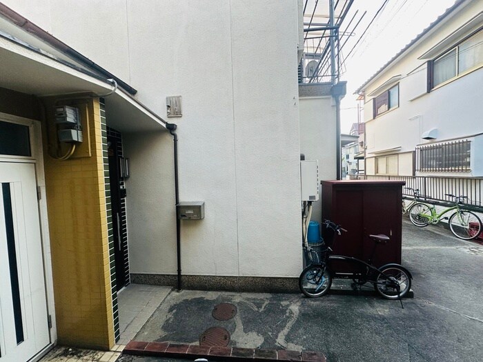 物件内観写真15　(室内からの展望)