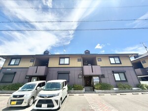 ジュネス・ドヌールＡ外観写真