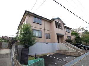 アヴェニ－ル仁川外観写真