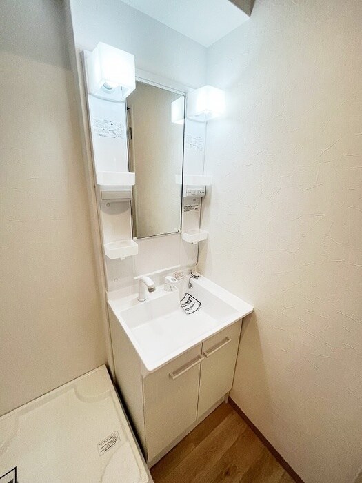 物件内観写真9　(洗面)