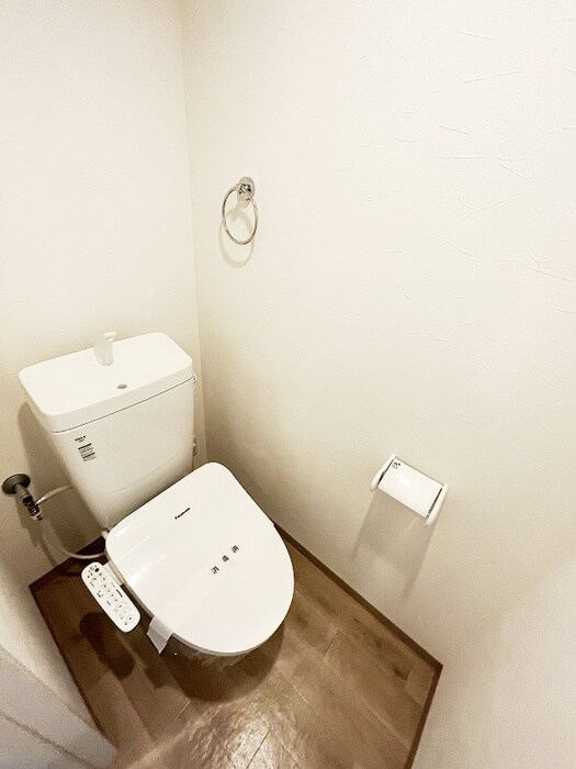 物件内観写真11　(トイレ)