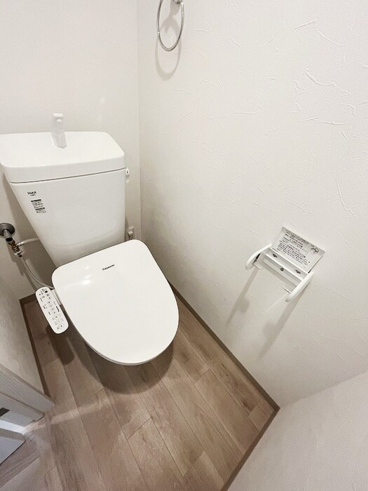 物件内観写真11　(トイレ)