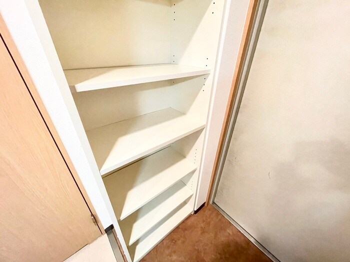 物件内観写真17　(靴箱)