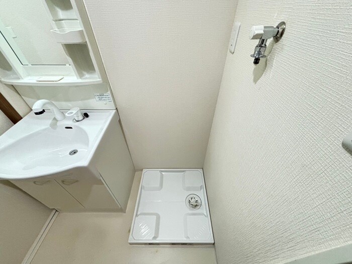 物件内観写真20　(洗濯機置場)