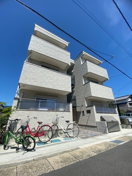 エ－ル泉佐野外観写真