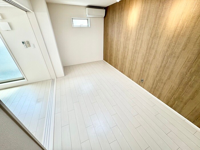 物件内観写真22　(居室)