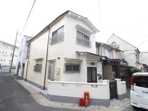 ｲｰｽﾄ大塚南溝30番館外観写真
