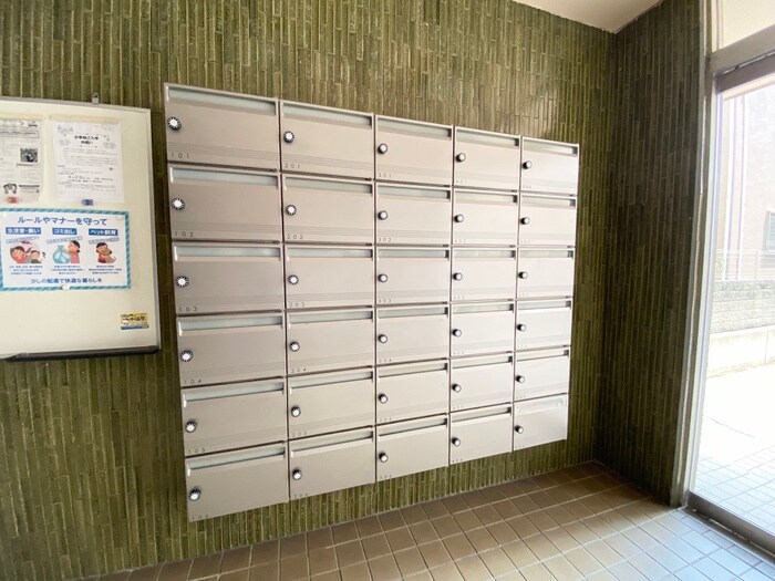 物件外観写真4　(建物設備)