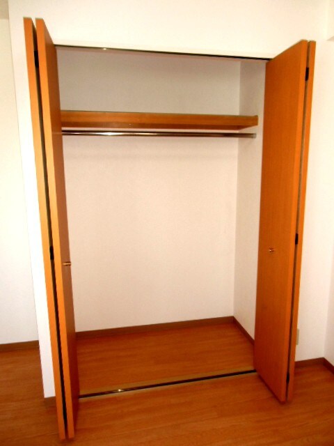 物件内観写真13　(収納)