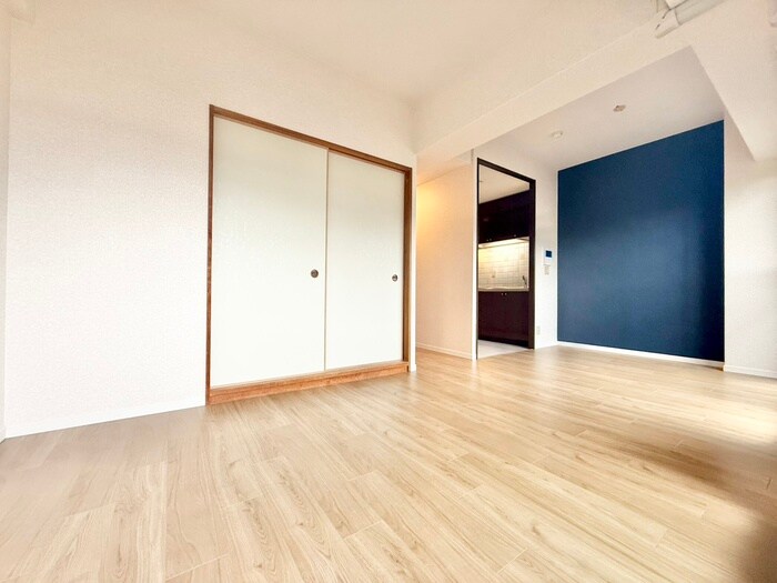 物件内観写真8　(居室)