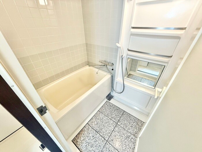 物件内観写真13　(バス／シャワールーム等)