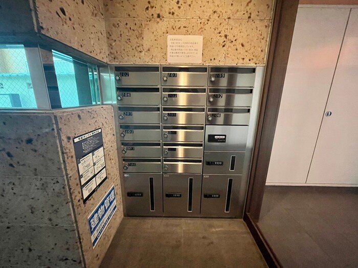 物件外観写真4　(建物設備)