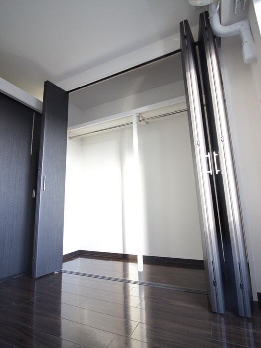 物件内観写真12　(収納)