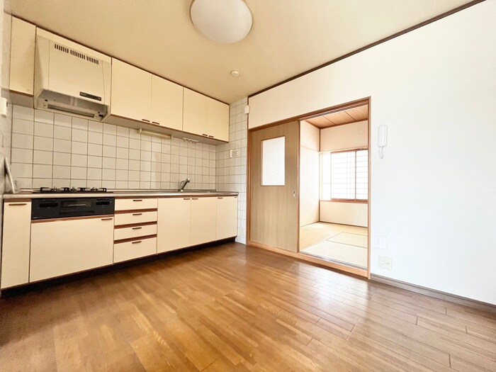 物件内観写真7　(居室)