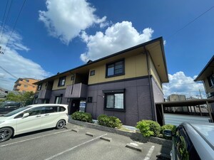 ジュネス・ドヌールＢ外観写真