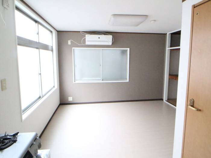 物件内観写真6　(居室)