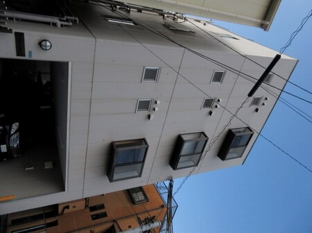ライフステ－ジ３６５－４号館外観写真