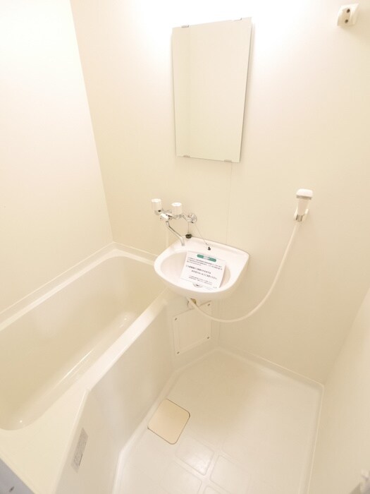 物件内観写真9　(バス／シャワールーム等)