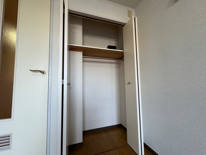 物件内観写真11　(収納)