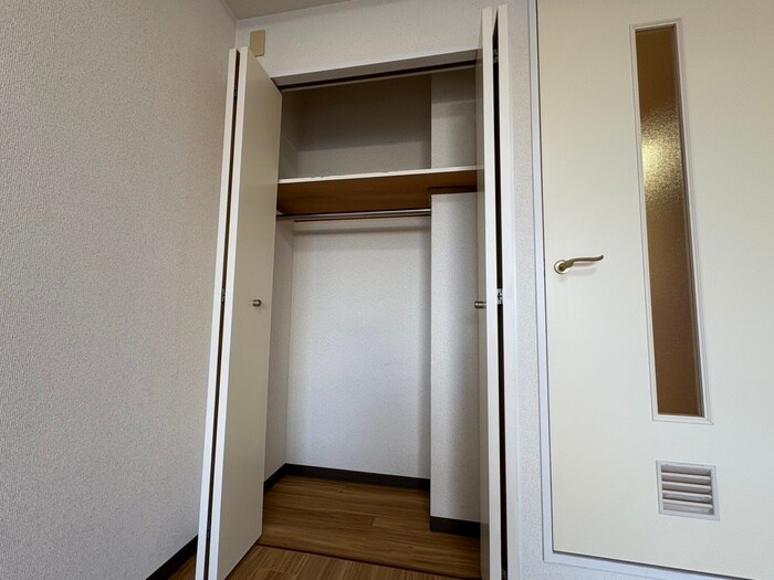 物件内観写真11　(収納)