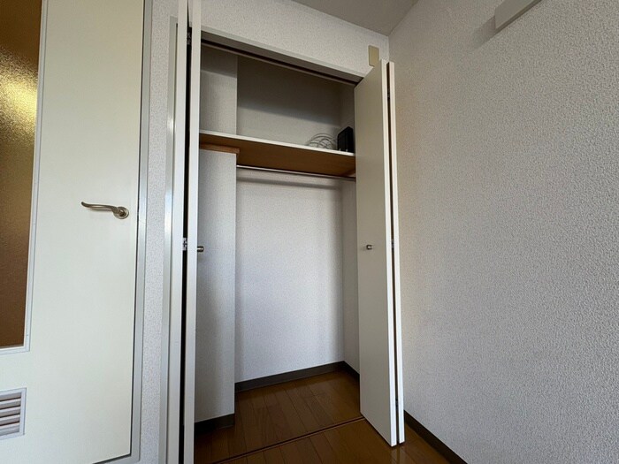 物件内観写真11　(収納)