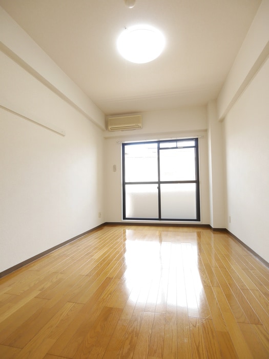 物件内観写真12　(居室)