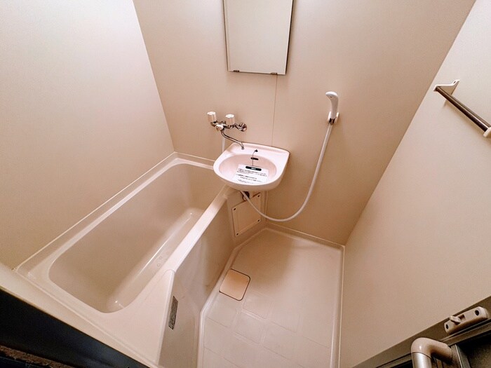物件内観写真13　(バス／シャワールーム等)