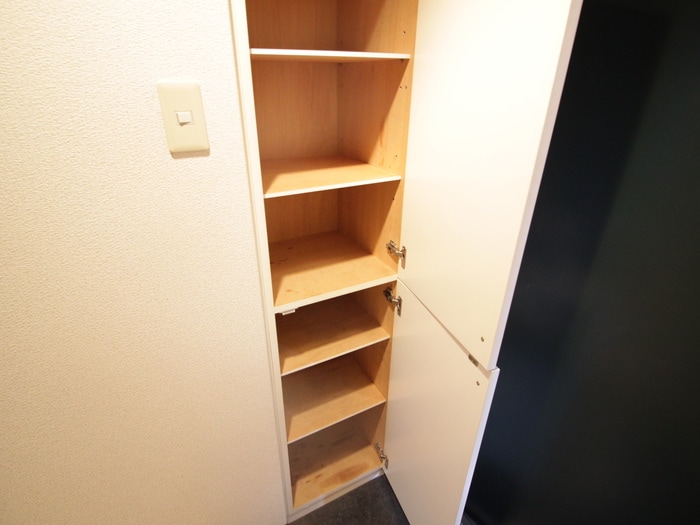 物件内観写真15　(靴箱)